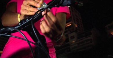 Reglas sobre luces de bicicleta en calles sin alumbrado