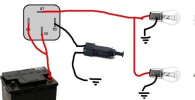 pasos para revisar conexiones flojas en luces de bicicleta en luces de freno automatico
