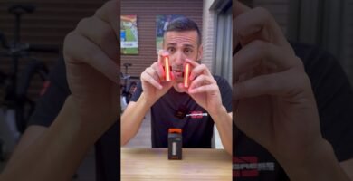 Cómo combinar tiras LED para ruedas de bici con otros elementos de seguridad