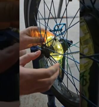 Tecnología detrás de luces automáticas para bicicletas: lo que no sabías