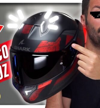 ¿Qué tan efectivo es el casco con luces integradas en condiciones de baja luz?